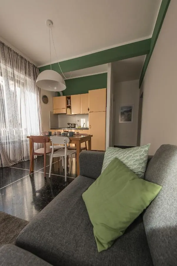 Alla Marina Studio Apartment Genoa Italy